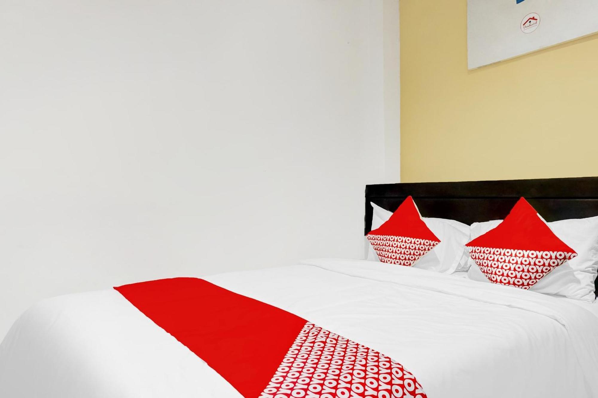Super Oyo 90692 Point Hostel Jakarta Extérieur photo