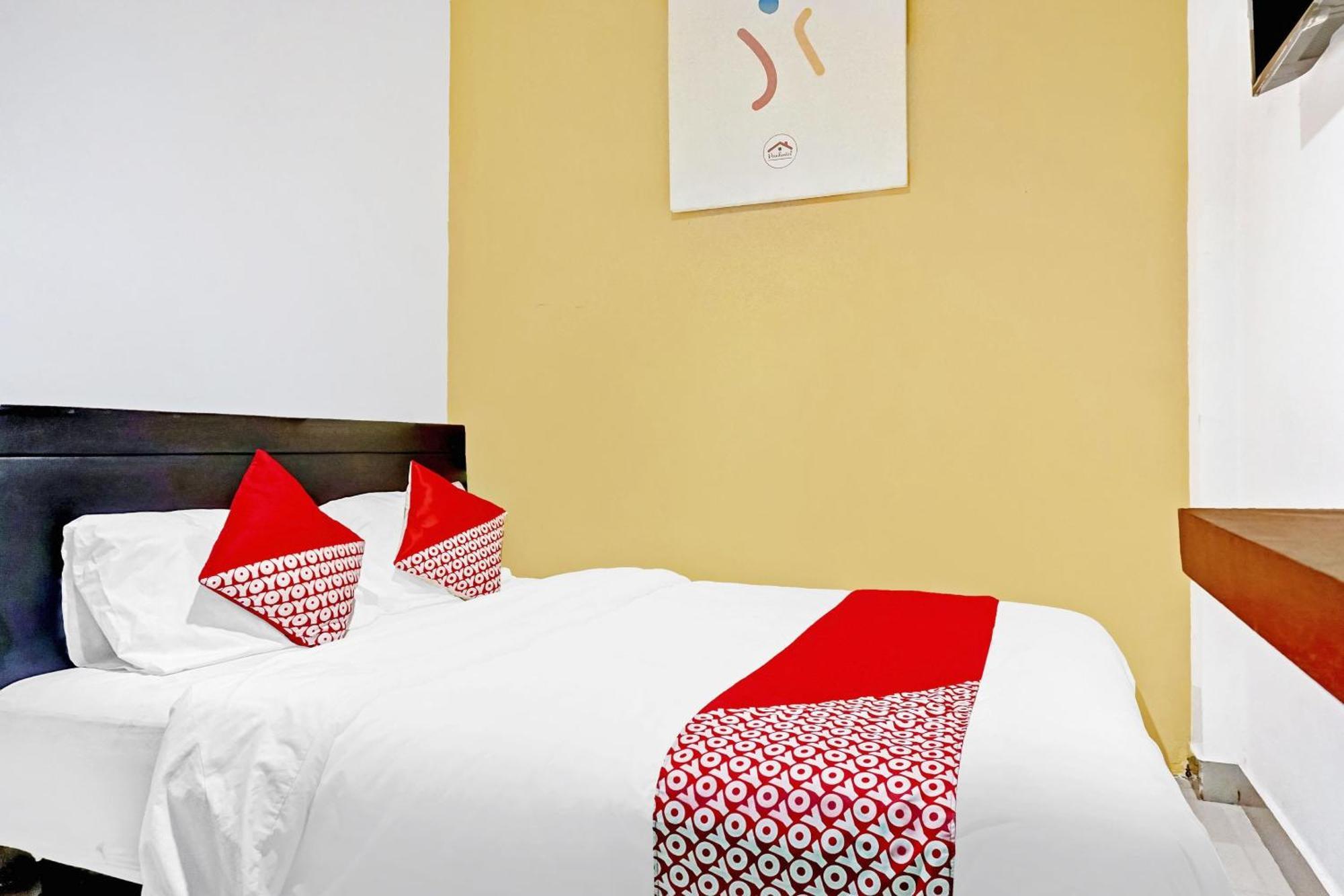 Super Oyo 90692 Point Hostel Jakarta Extérieur photo
