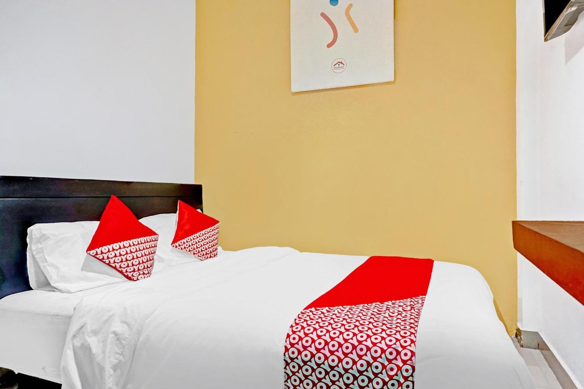 Super Oyo 90692 Point Hostel Jakarta Extérieur photo